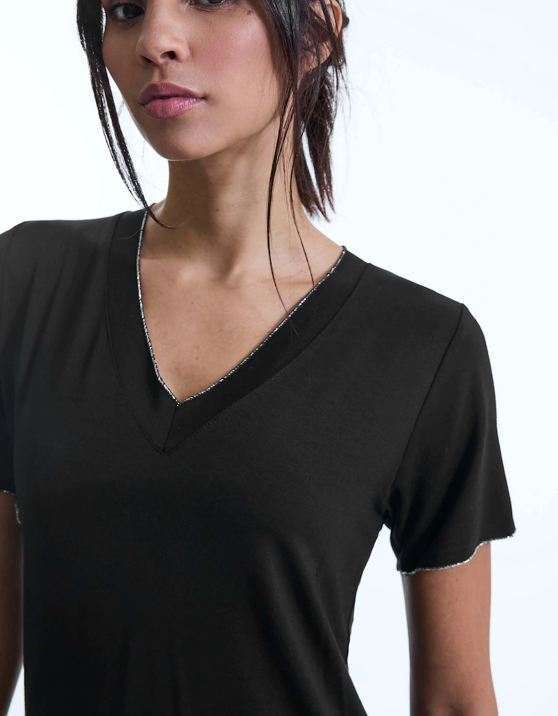 V-neck Black T-shirt