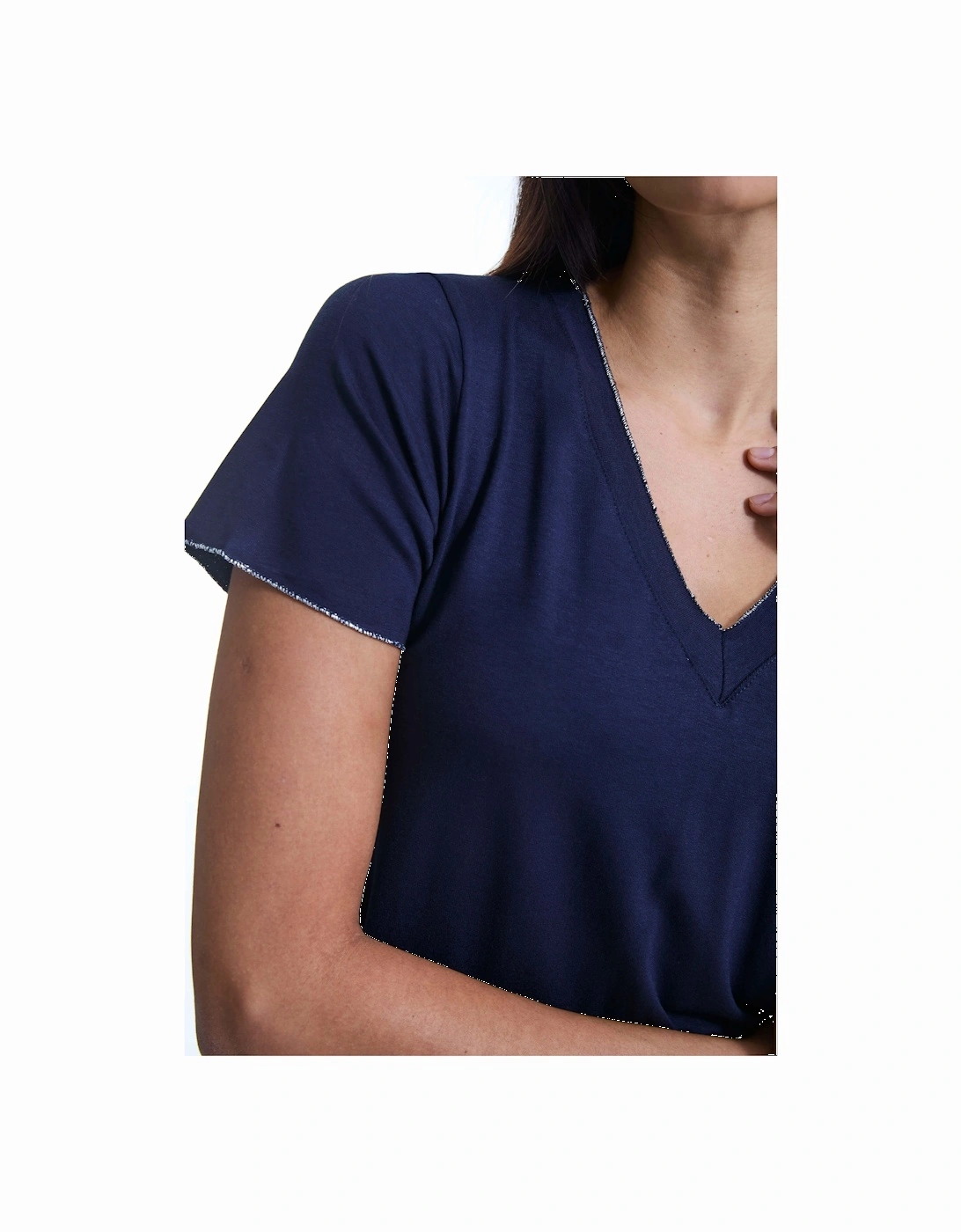 V-neck Navy T-shirt