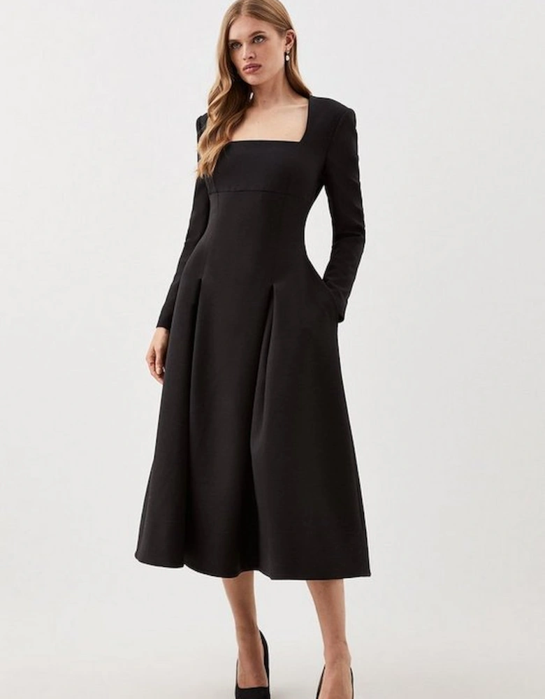 Clean Tailored Sweetheart Neckline Midi Dress