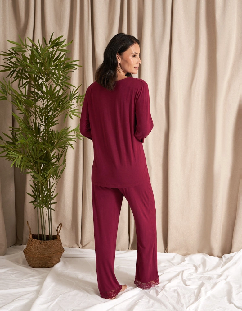 Bamboo Lace V-Neck Pyjama Set in Bordeaux