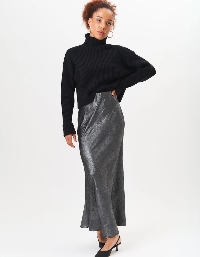 Black High Neck Chunky Knit Crop Jumper