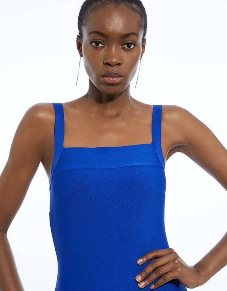 Figure Form Bandage Asymmetric Fringe Hem Knit Dress
