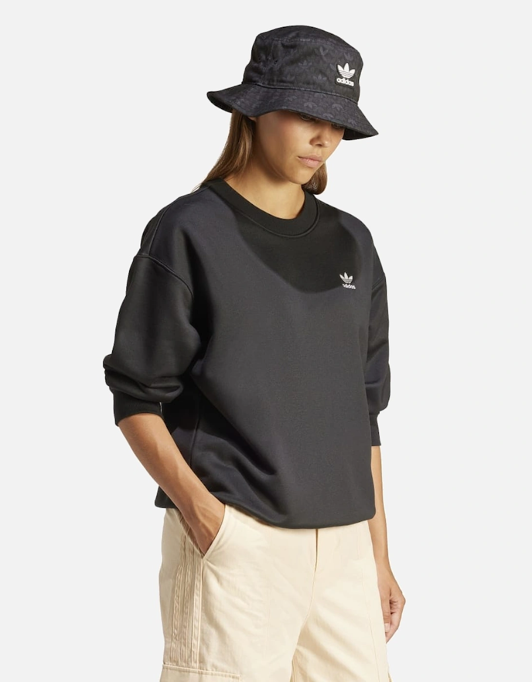 Trefoil Loose Crew Sweatshirt