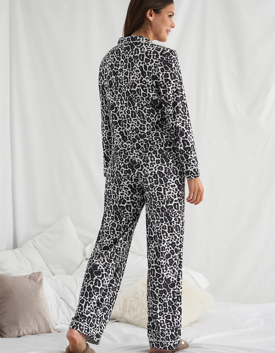 Bamboo Pyjama Set in Luxe Leopard