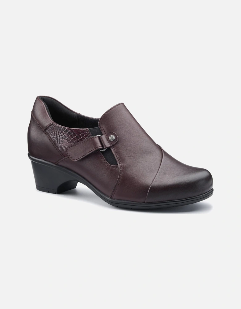 Barnet Womens Wide Fit High Cut Court Shoes