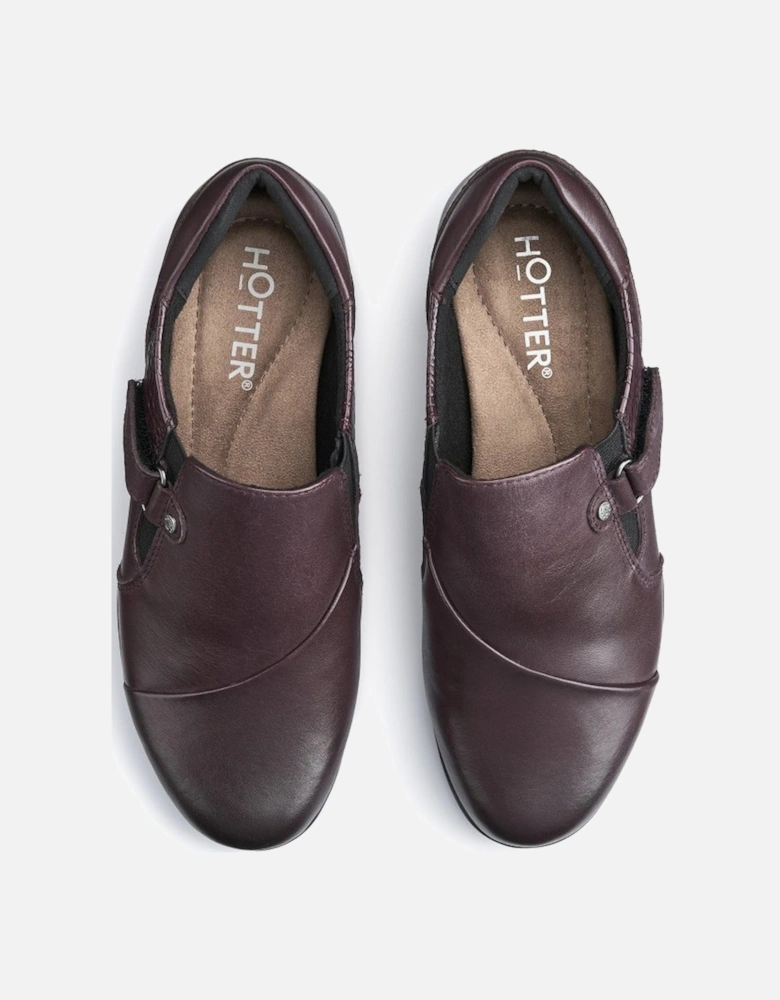 Barnet Womens Wide Fit High Cut Court Shoes