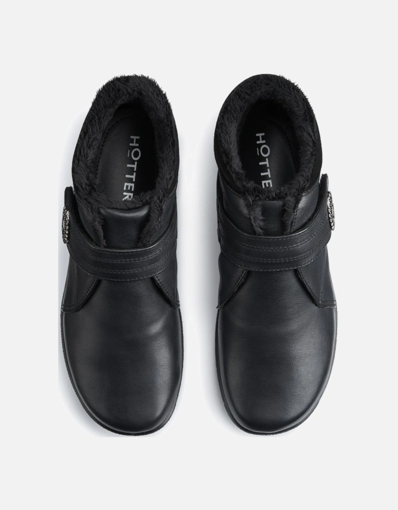 Muse Womens Ankle Boots
