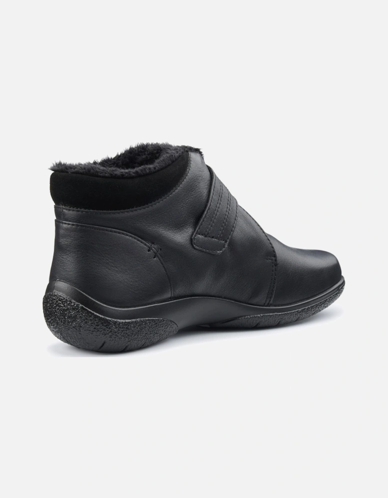 Muse Womens Ankle Boots