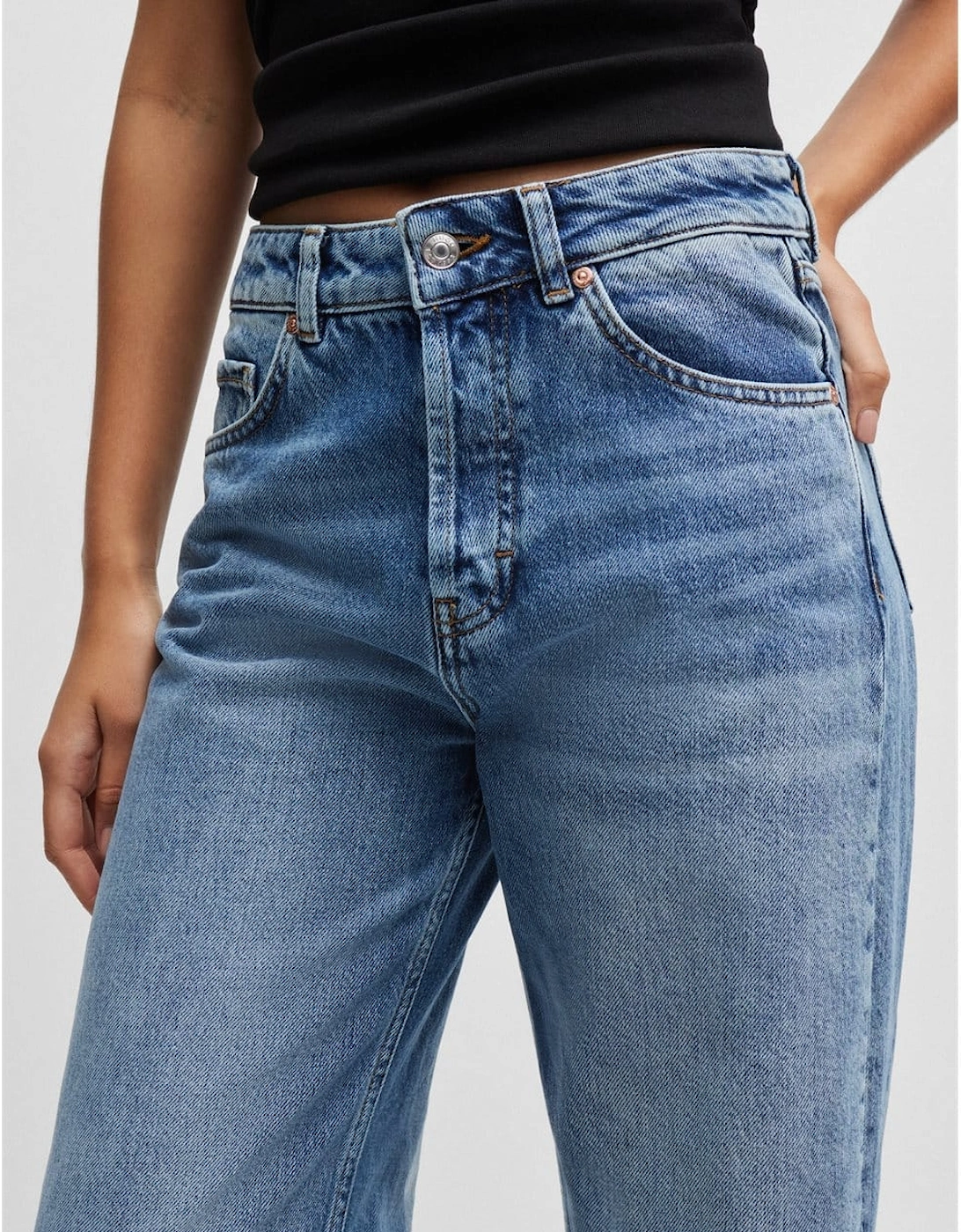 937 Relaxed-Fit Jeans