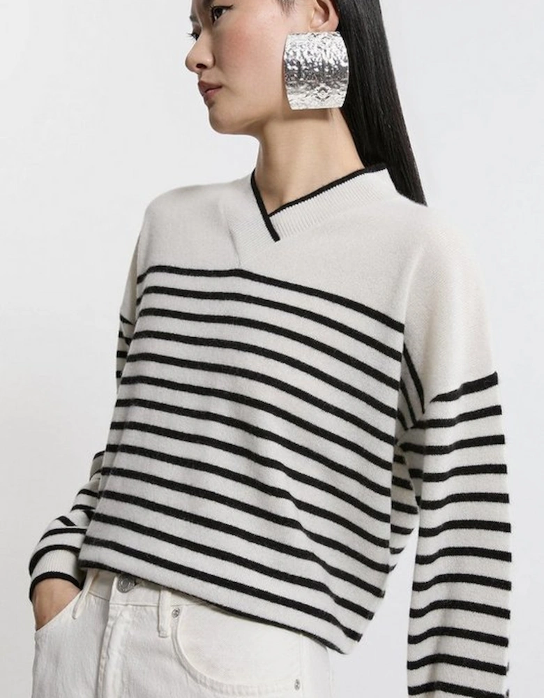 Cashmere Knitted V Neck Contrast Wrap Striped Jumper