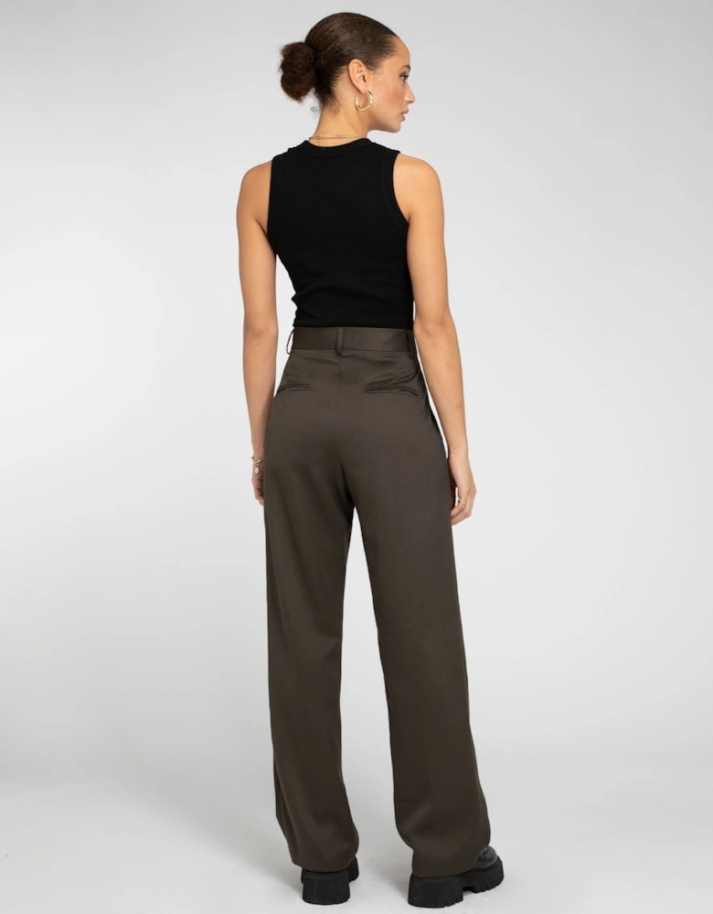 Cinnamon Relaxed Trousers in Mole Green