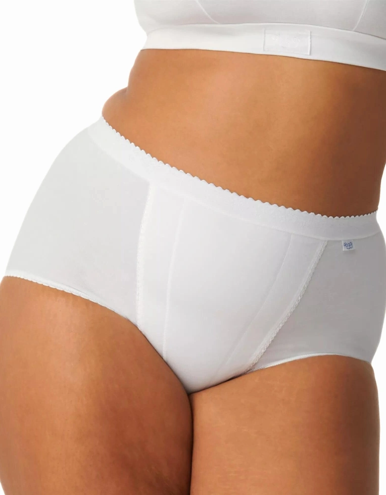 Control 2-Pack Maxi Briefs, White