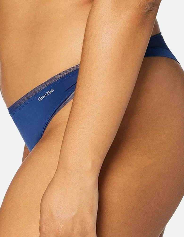 Nylon Blend Thong, Capsize