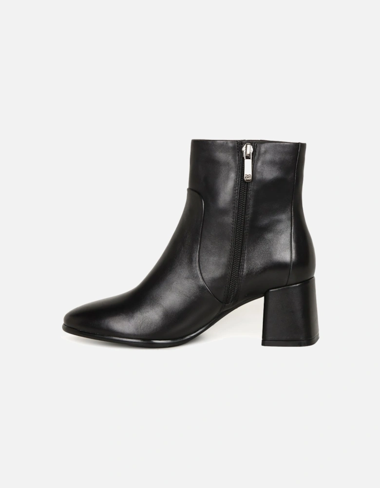 Millie 04 Womens Ankle Boots