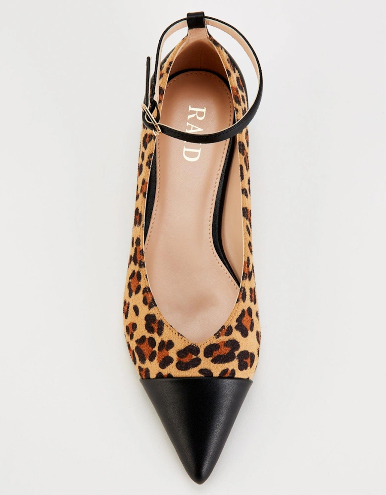 Oliny Pointed Toe Flat Shoe - Leopard/black