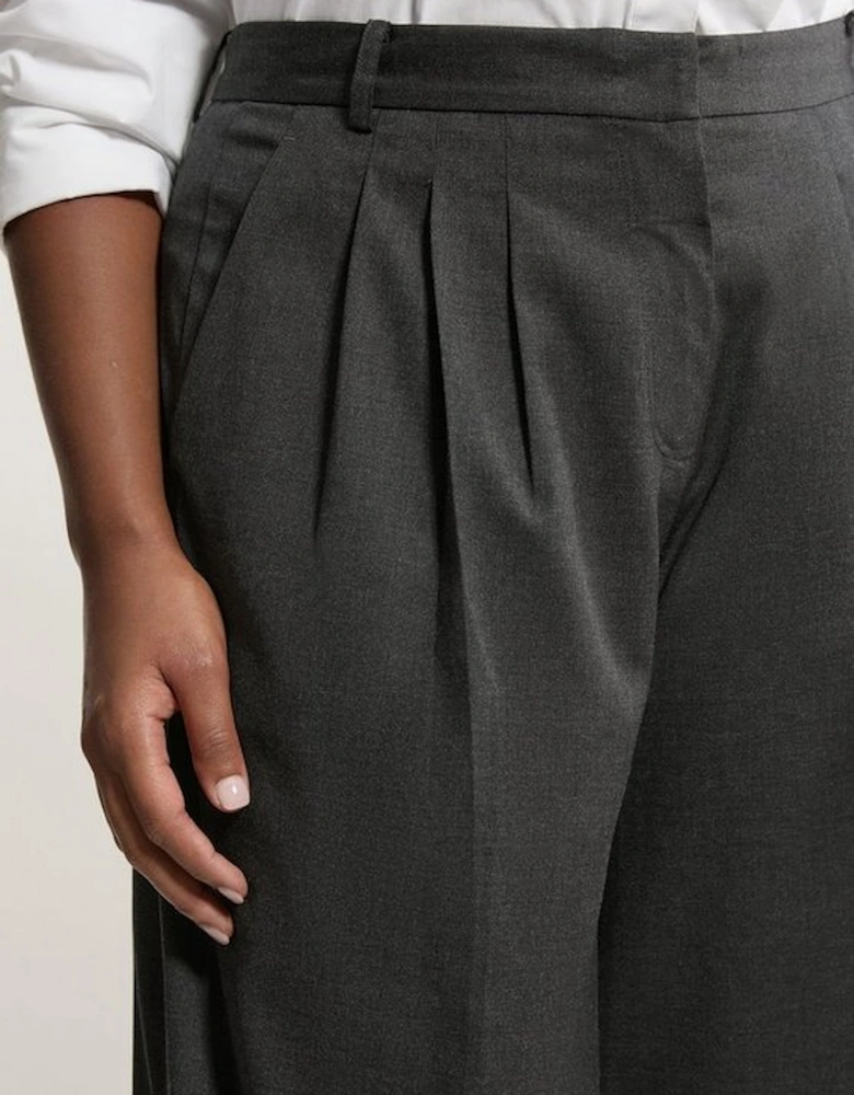 Plus Size Tailored Wide Leg Darted Trousers