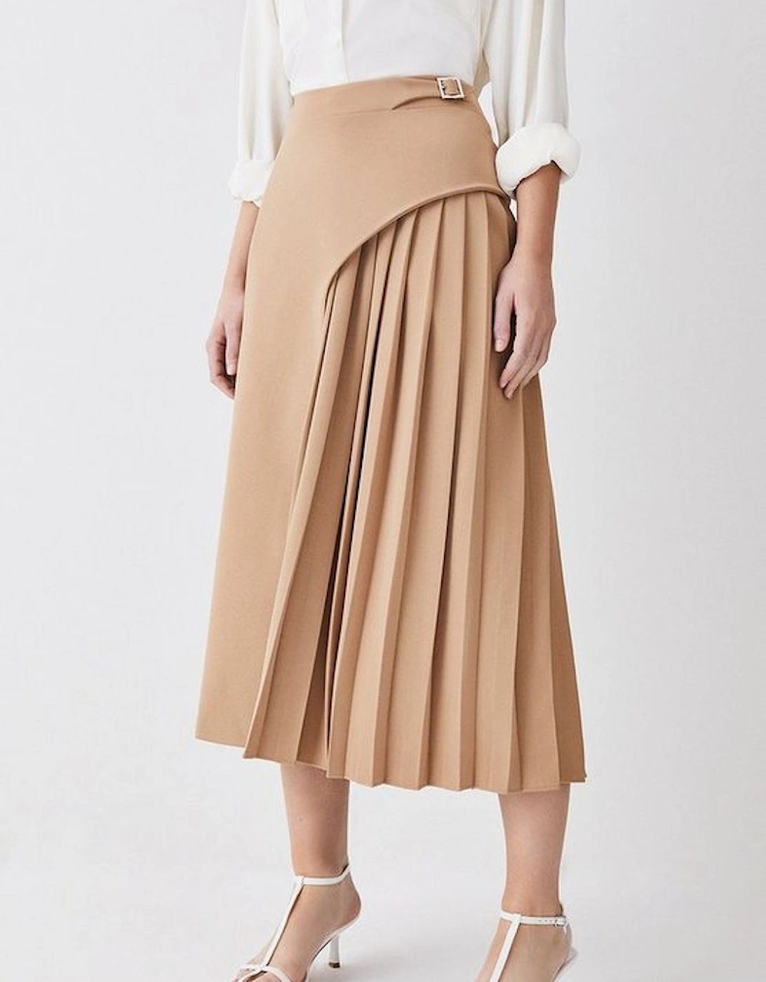 Tailored Buckle Detail Pleated Midi Skirt