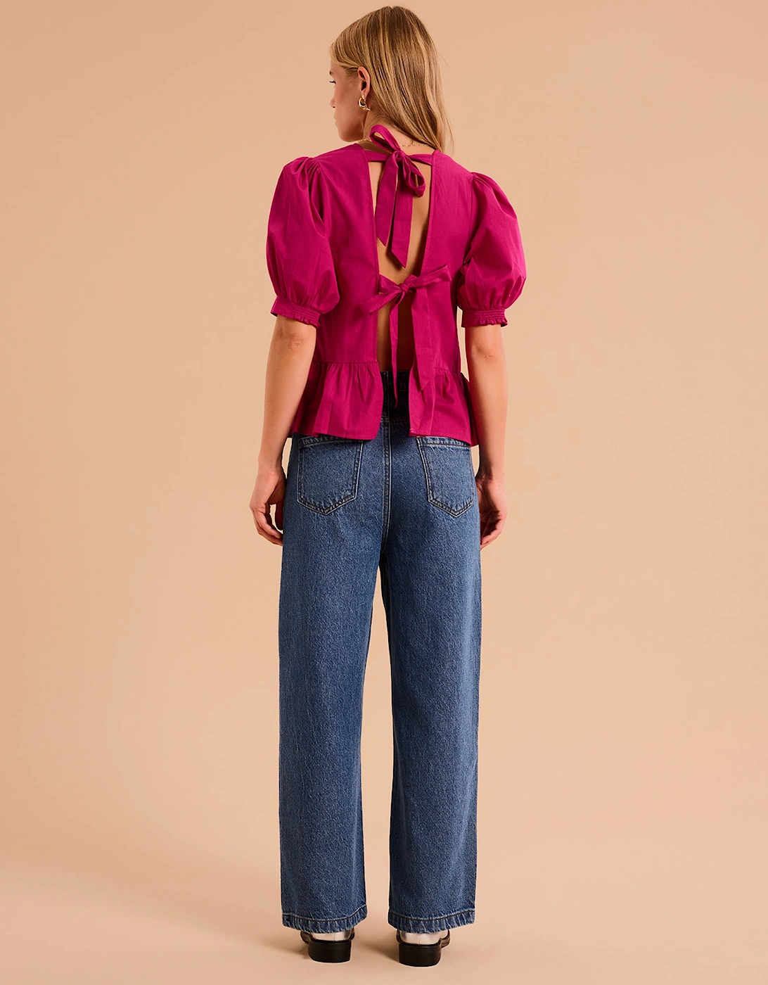 Ellie Frill Hem Puff Sleeve Cotton Blouse in Magenta