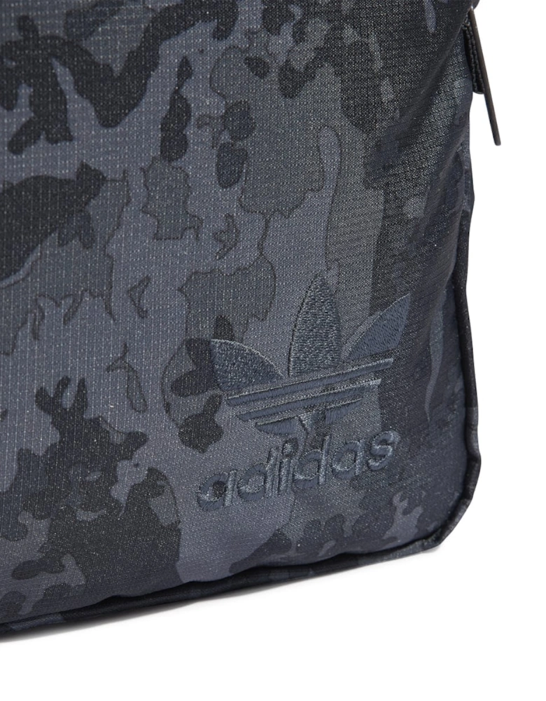 Camo Classic Backpack