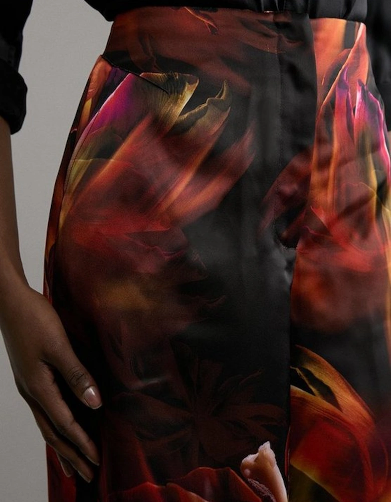 Floral Heavy Satin Panelled Woven Trouser