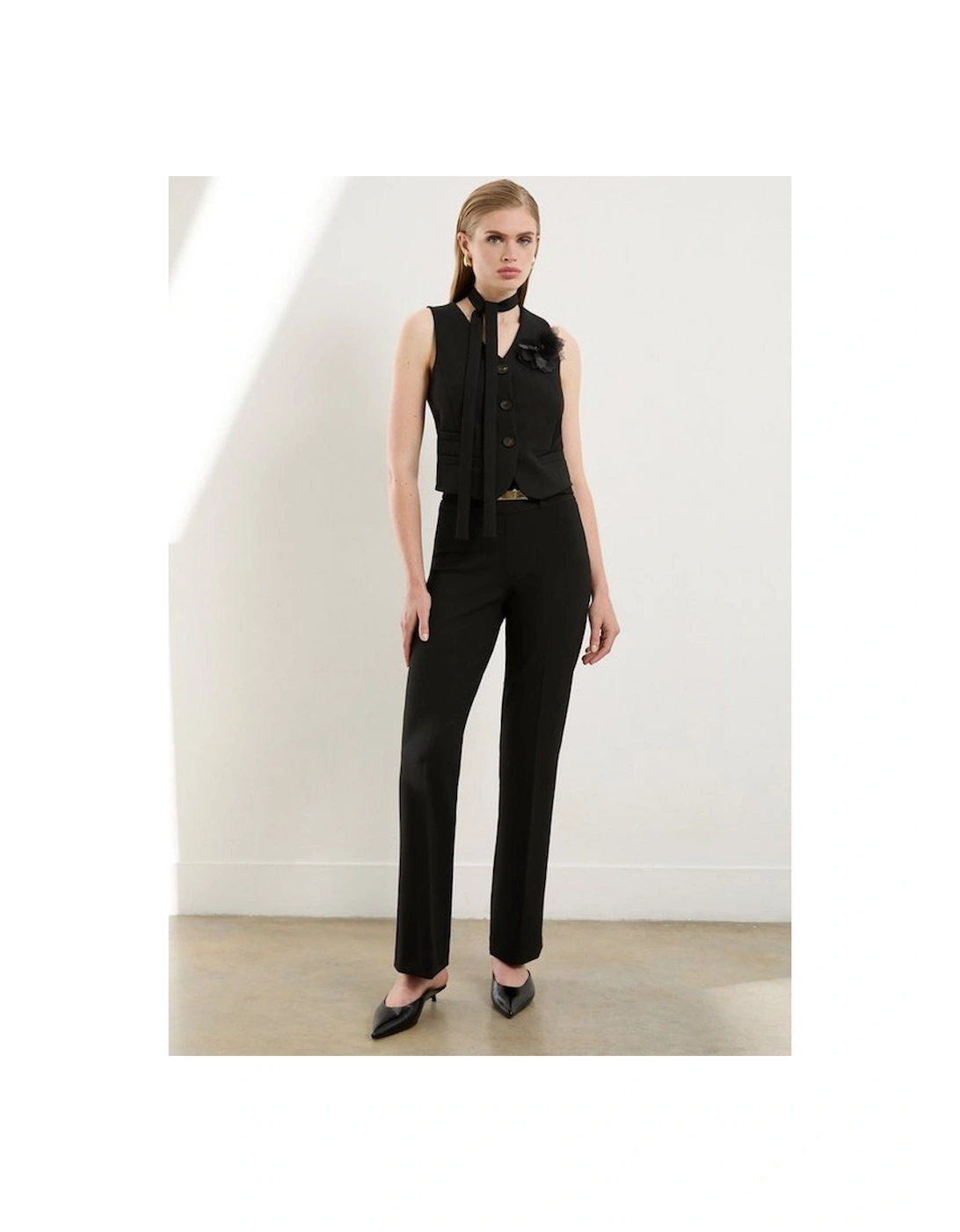 The Founder Compact Stretch Neck Tie Detailed Rosette Waistcoat
