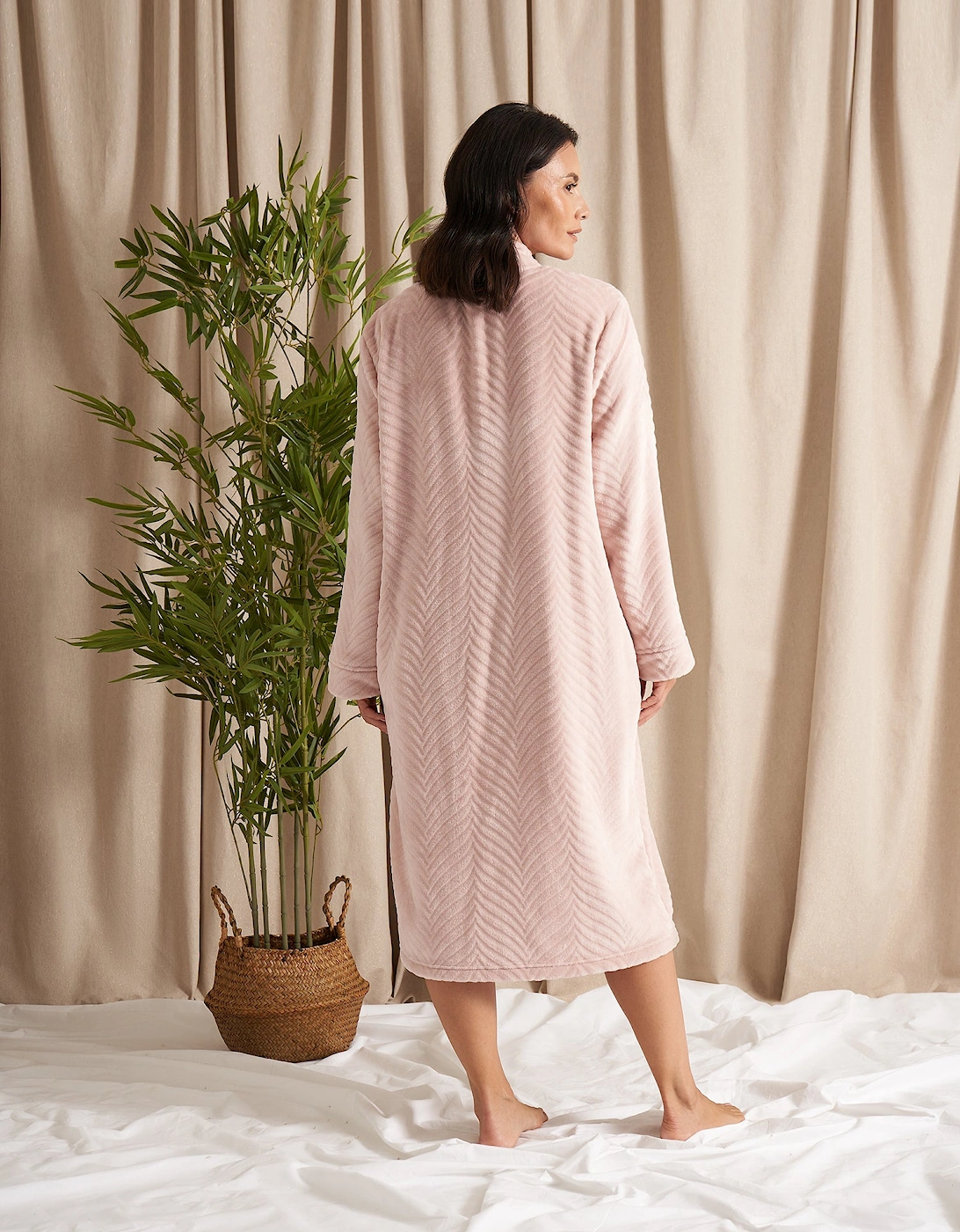 Cosy Chevron Housecoat in Rose