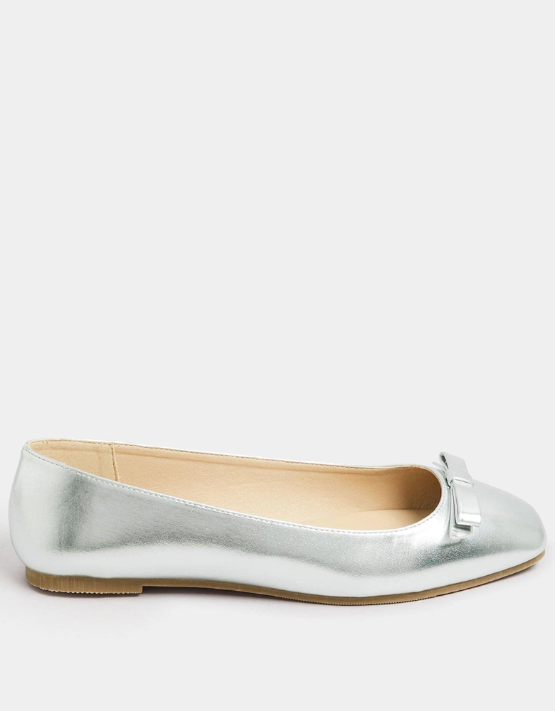 Square Toe Ballet Bow Pump - Silver