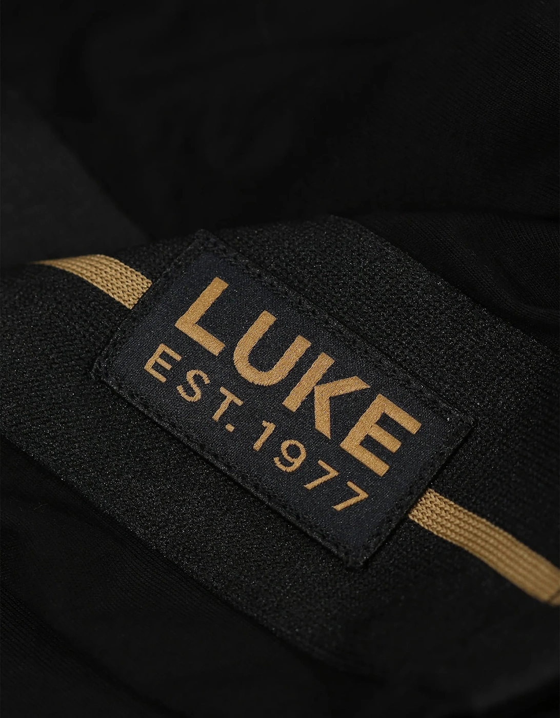 LUKE1977 Imperial Badge Detail T-Shirt - Black/Gold