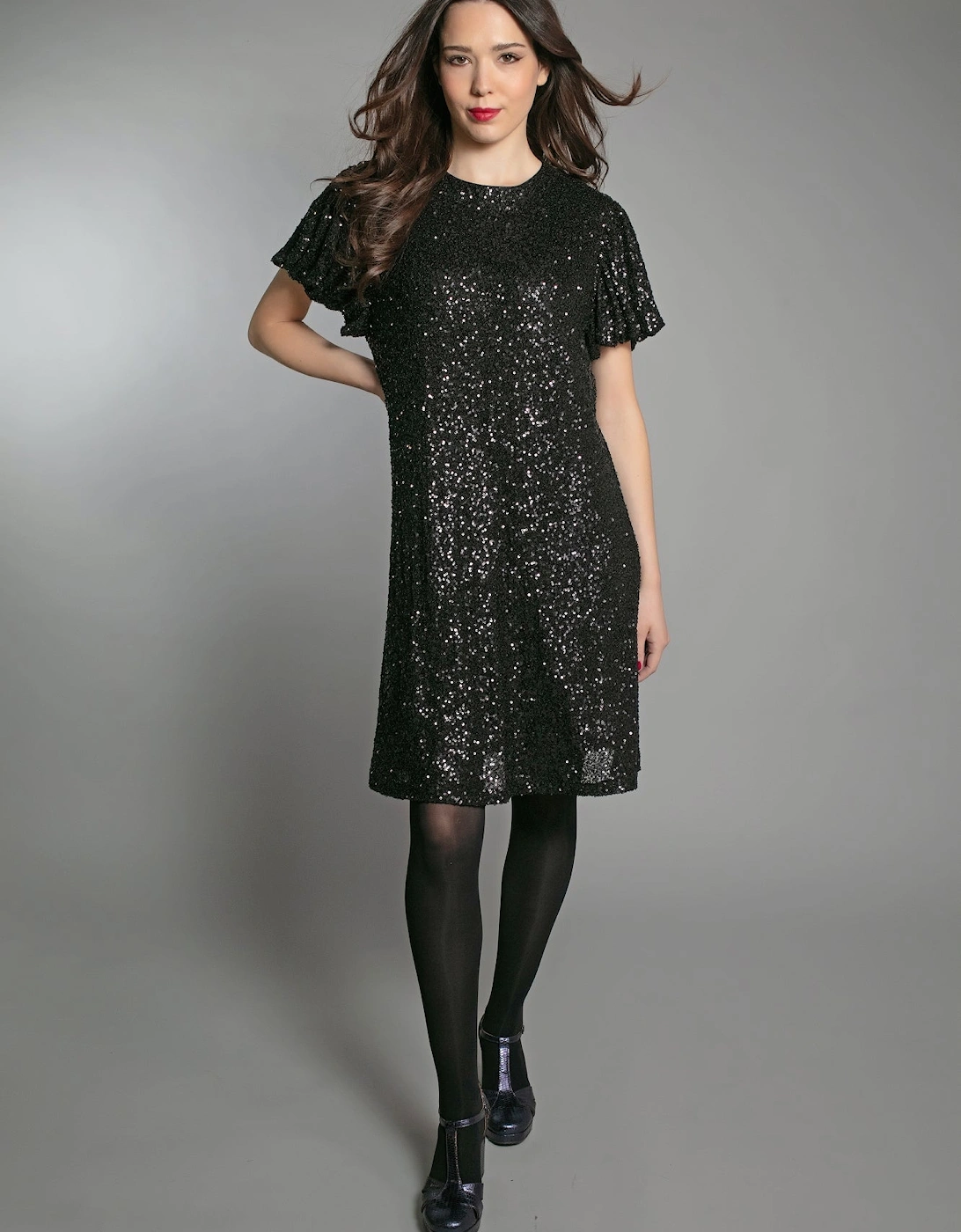 DUSTY SEQUIN T SHIRT DRESS IN BLACK