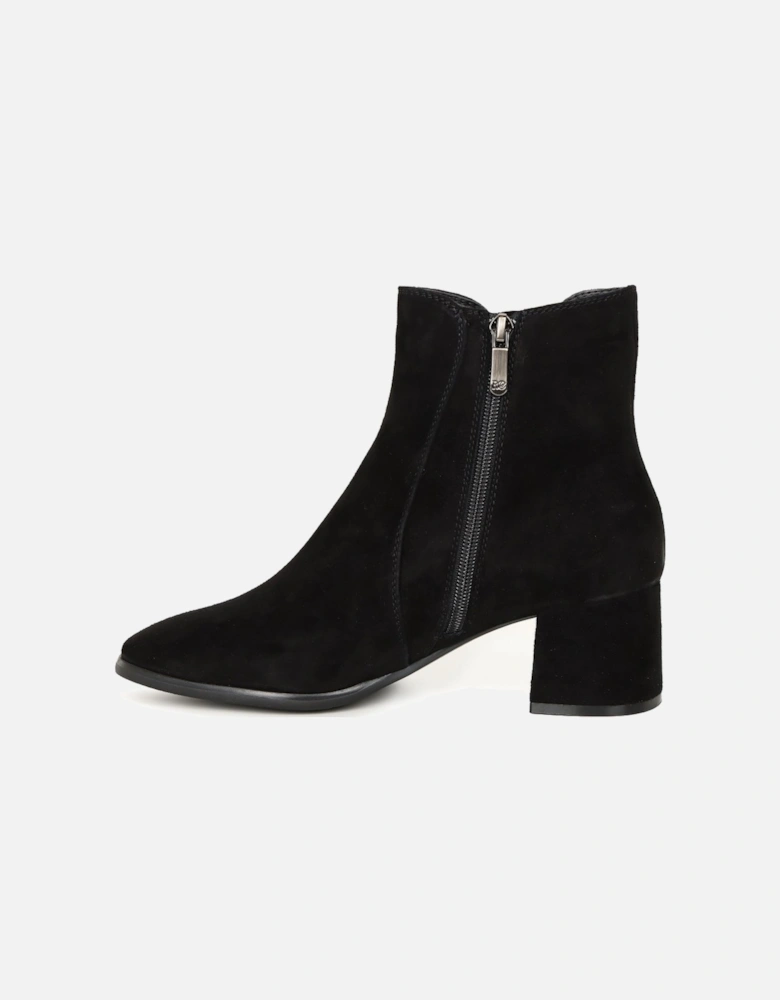 Pilar 08 Womens Chelsea Boots