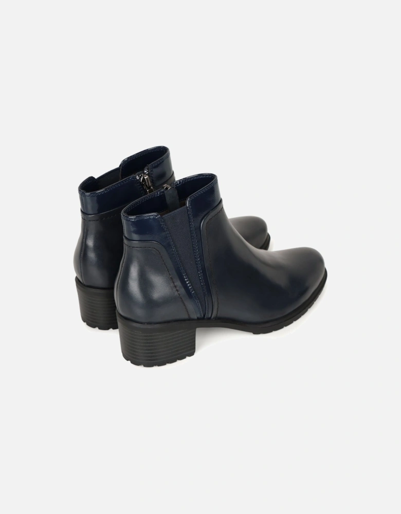 Zoya 16 Womens Ankle Boots