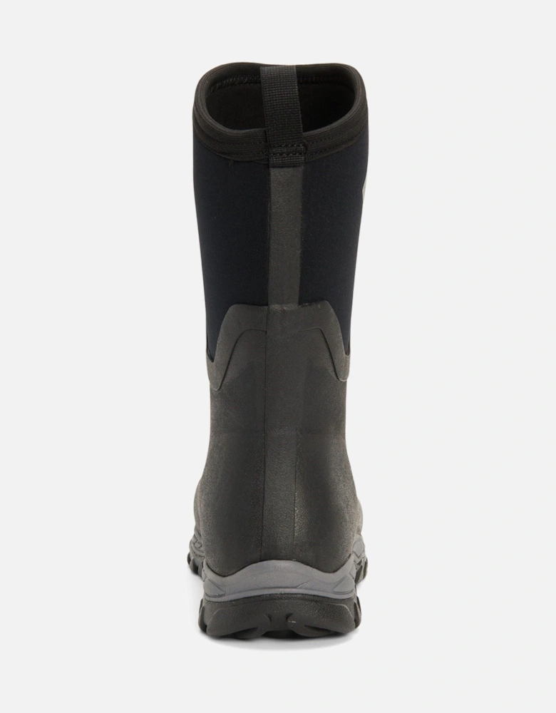 Muck Boots model Arctic Sport Mid Wellington Boots Female in Black