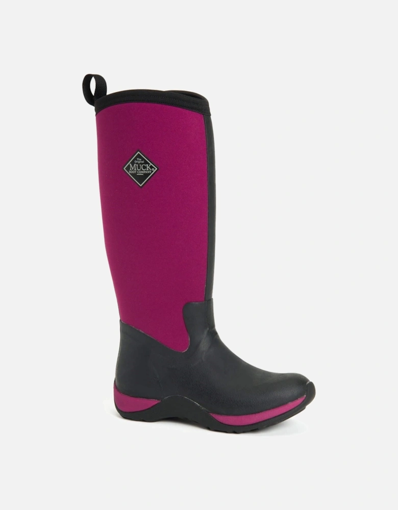 Muck Boots model Arctic Adventure Pull On Wellington Boot Female in Black/Maroon