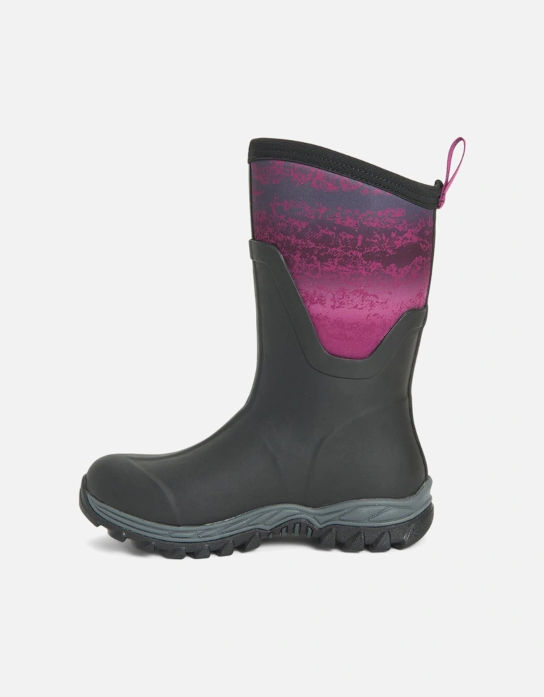 Muck Boots model Arctic Sport Mid Wellington Boots Female in Black/Magenta