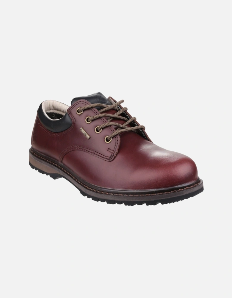 model Stonesfield Hiking Shoe Male in Chestnut