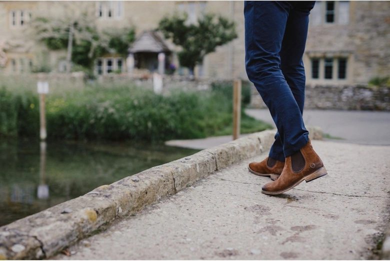 model Corsham Chelsea Boot Male in Camel