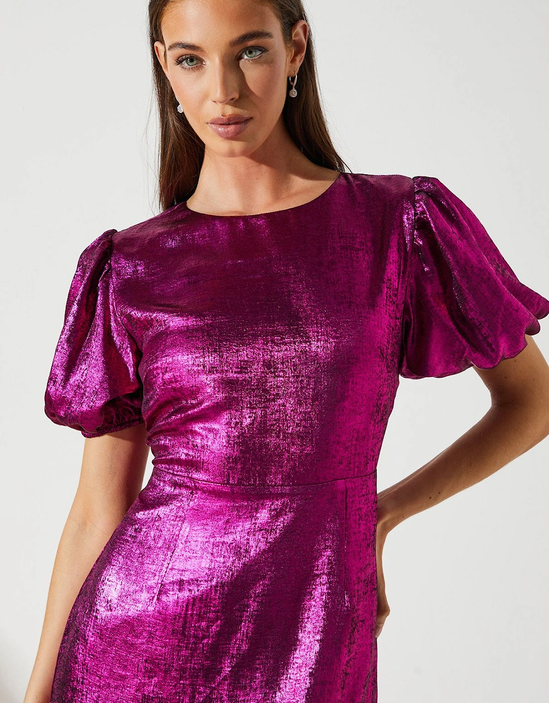 Party Metallic Midi Dress With Puff Sleeve