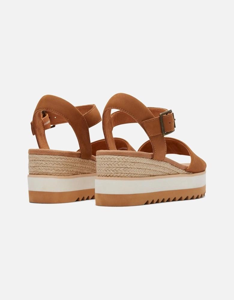 model Diana Wedge Female in Tan