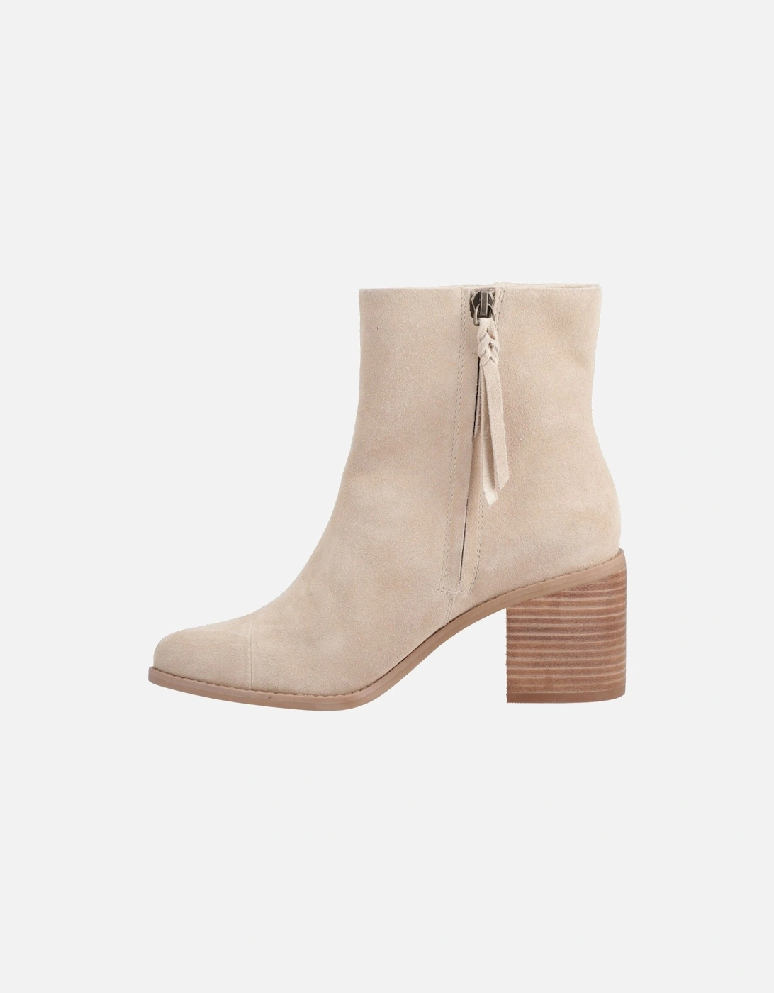 model Evelyn Ankle Boot Female in Natural