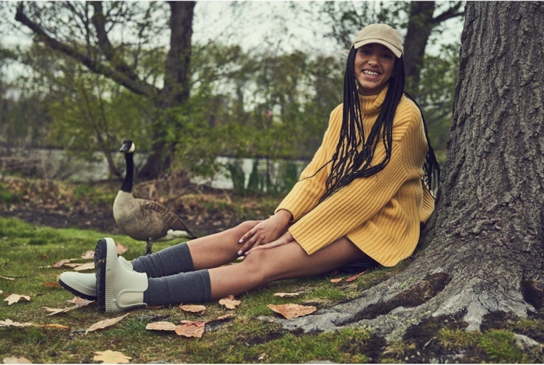 Sperry model Torrent Chelsea Boot Female in White