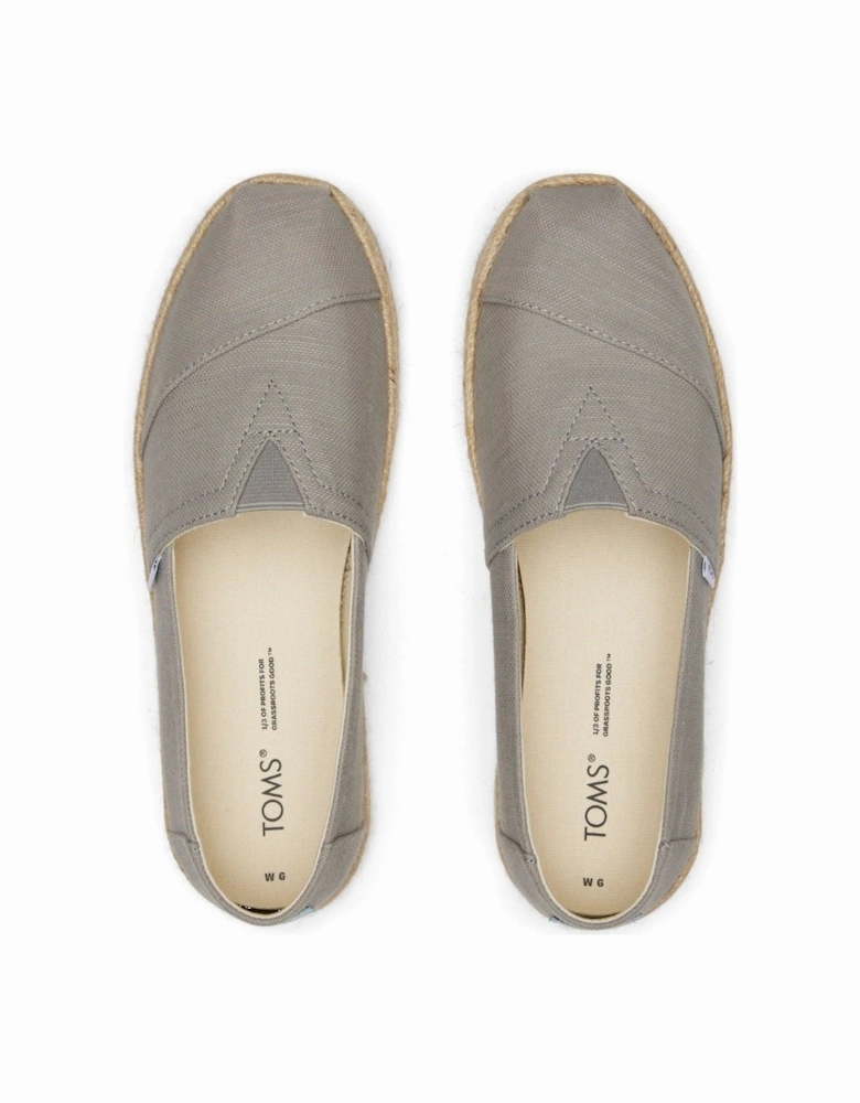 model Alpargata Rope Shoe Female in Drizzle Grey