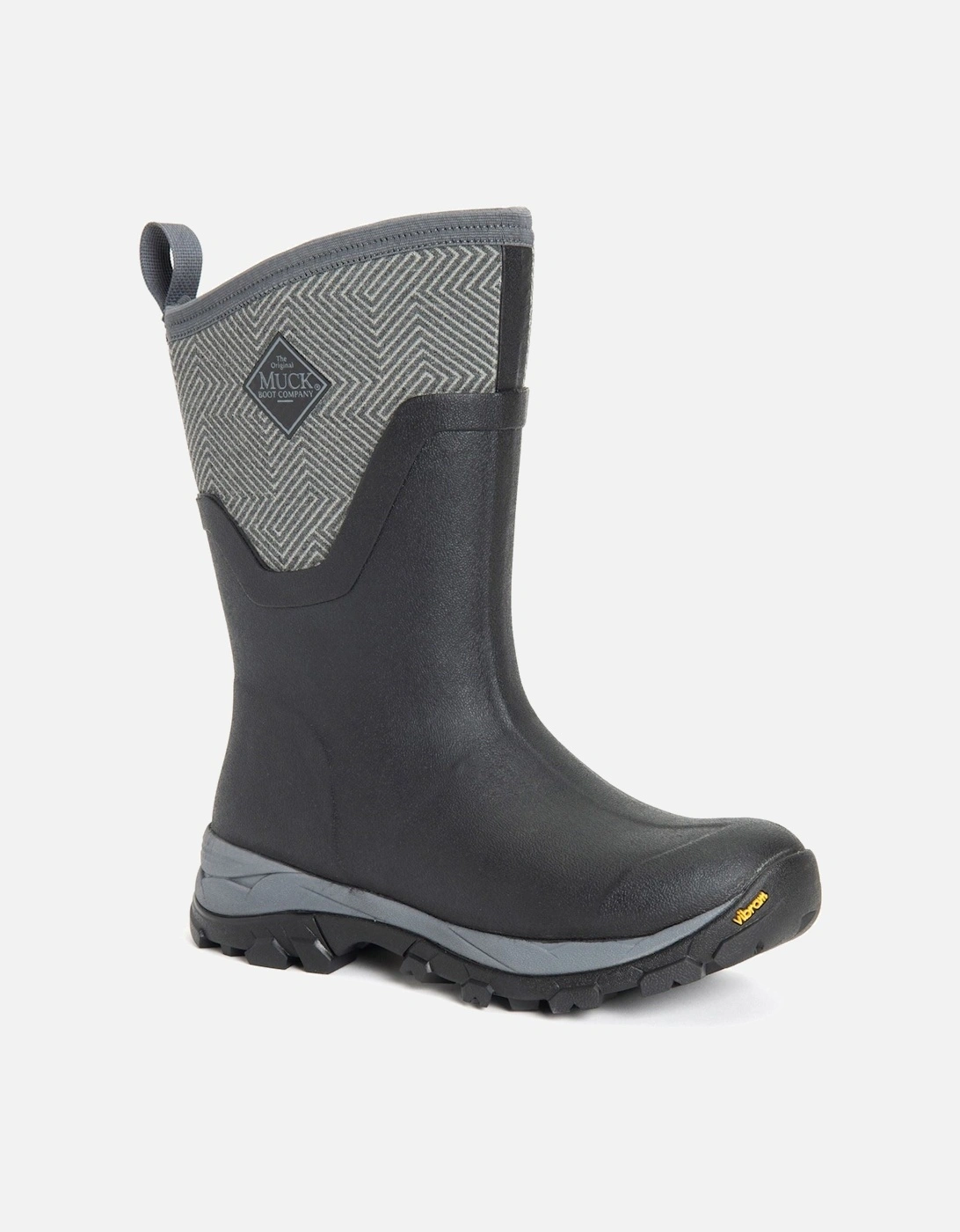 Muck Boots model Arctic Ice Mid Wellingtons Female in Black/Grey Geometric, 10 of 9