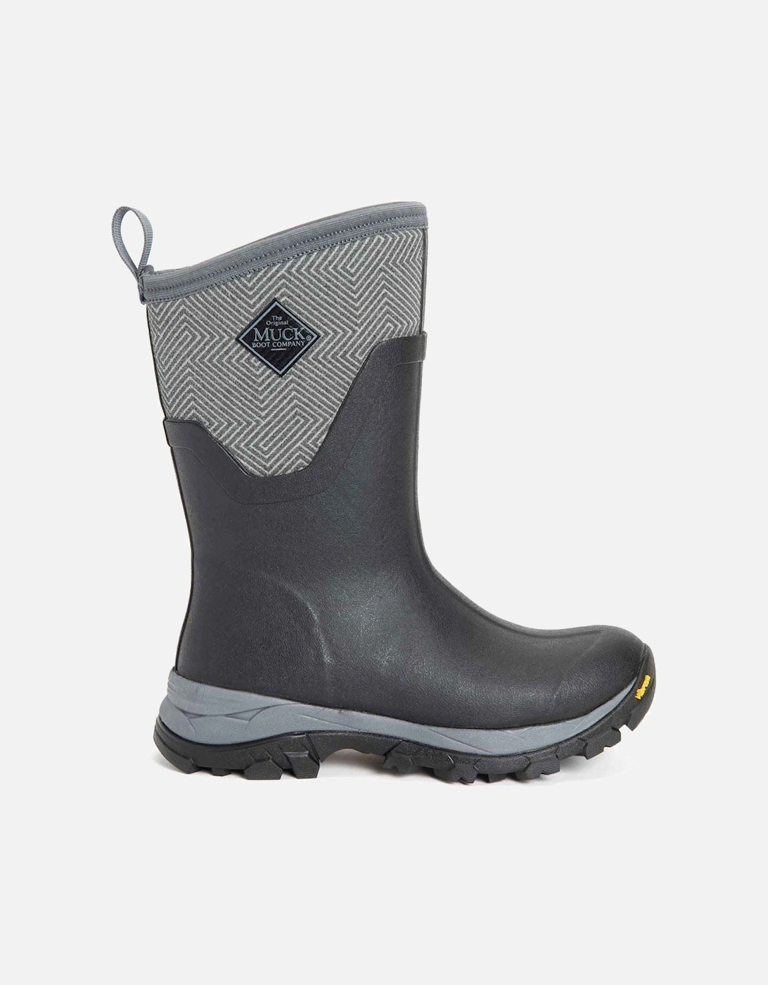 Muck Boots model Arctic Ice Mid Wellingtons Female in Black/Grey Geometric