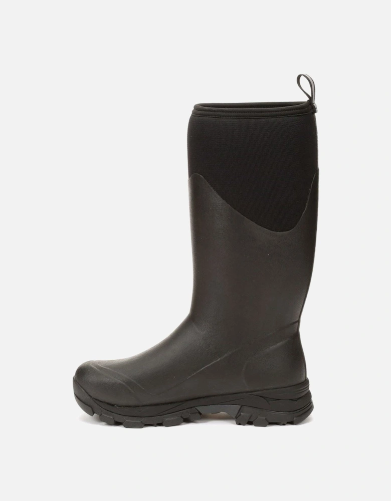 Muck Boots model Arctic Ice Tall Wellingtons Male in Black