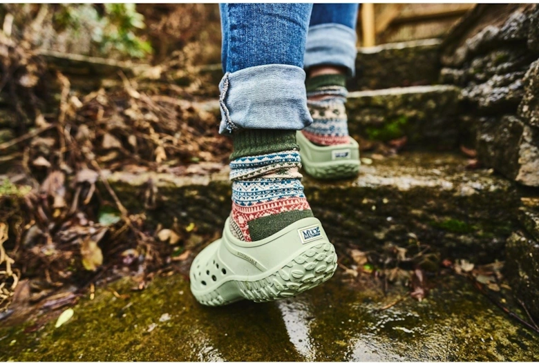 Muck Boots model Muckster Lite Clog Female in Resida Green