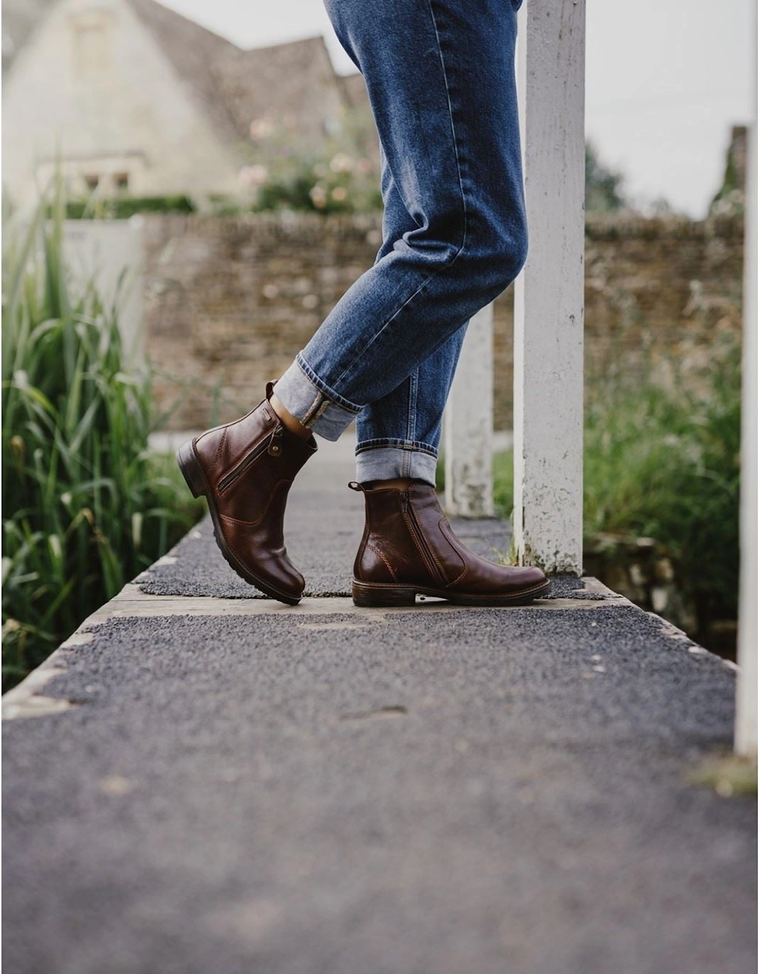 Ashwicke Grain Leather Women's Brown Boots