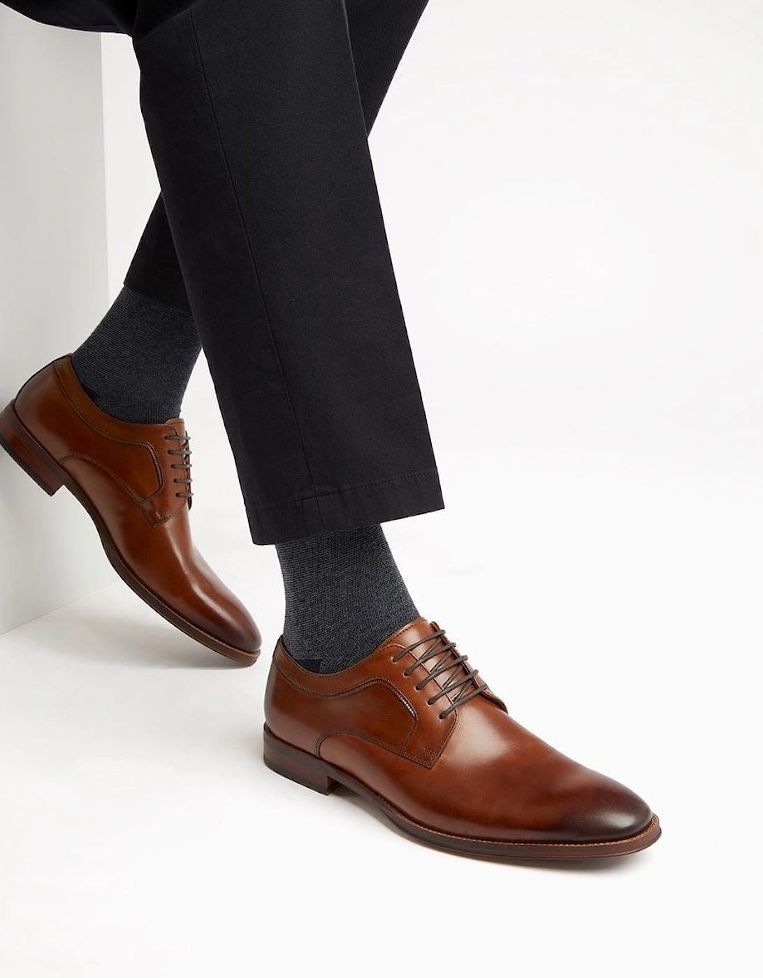 Dune model Sparrows Shoes Male in Brown