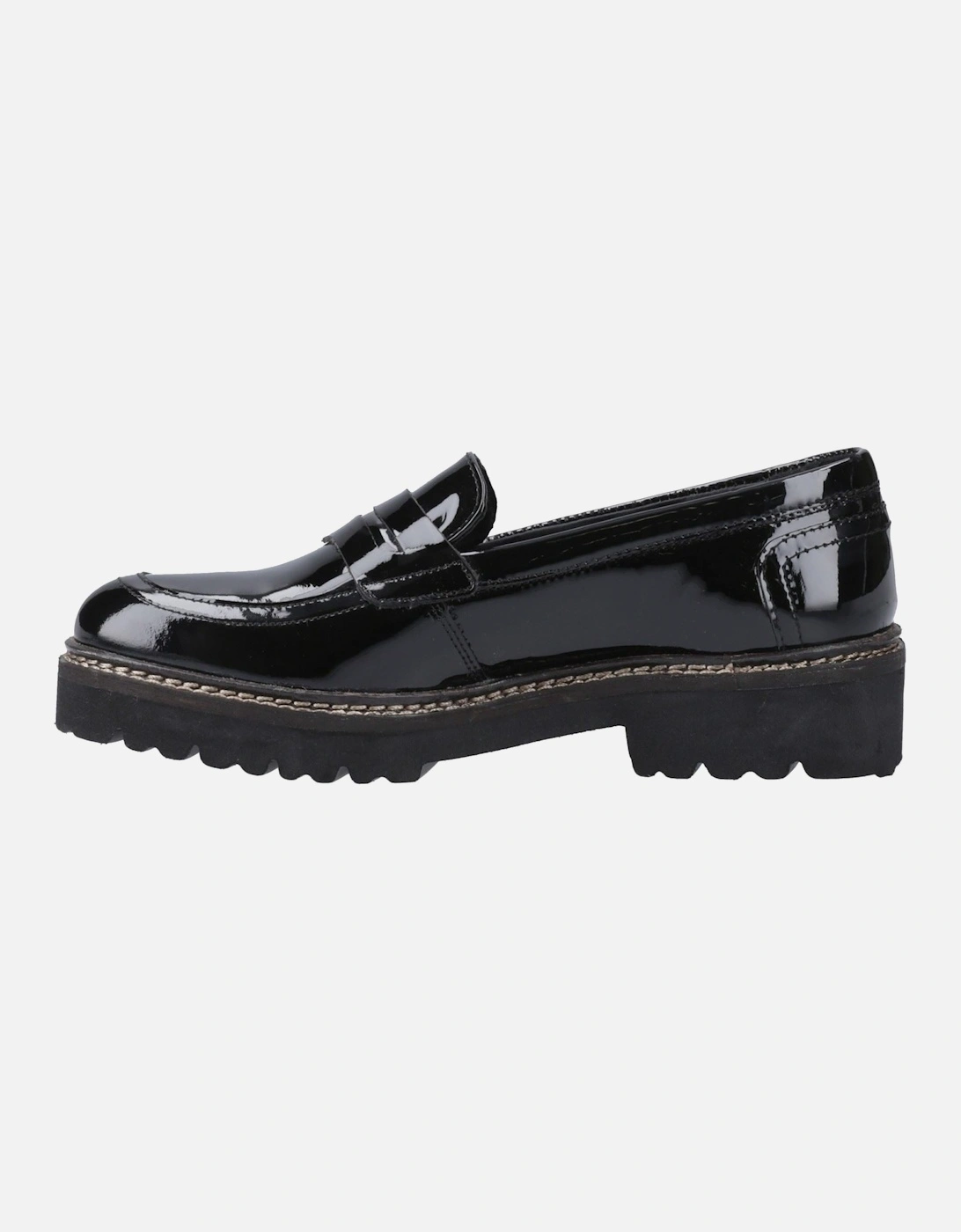 model Kenny Loafers Female in Black Patent