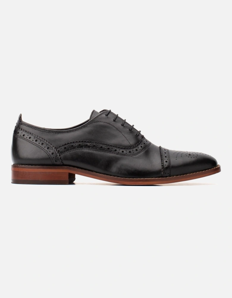 London model Cast Waxy Brogue Shoe Male in Black