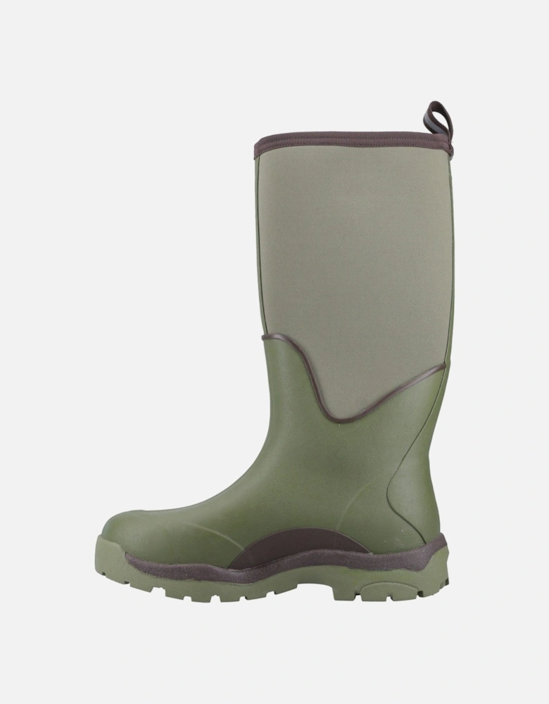 Muck Boots model Calder Wellingtons Male in Olive